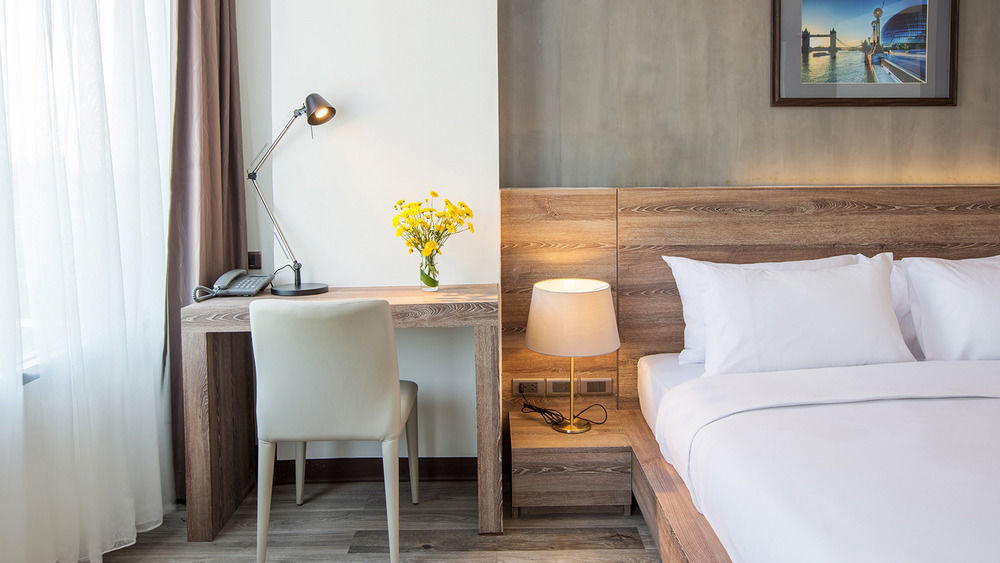 B2 Bangna Premier Hotel Bangkok Luaran gambar